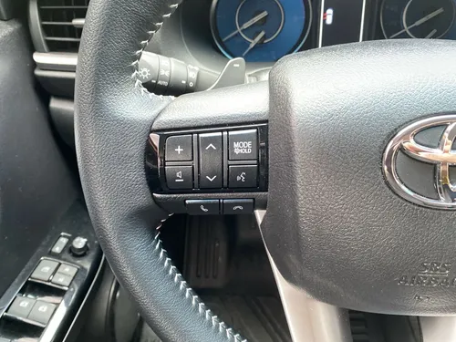Toyota Fortuner 2.4 Srv Diesel At 4x2 2024