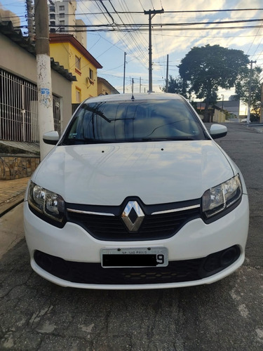 Renault Sandero 2016 1.0 16v Expression Hi-flex 5p