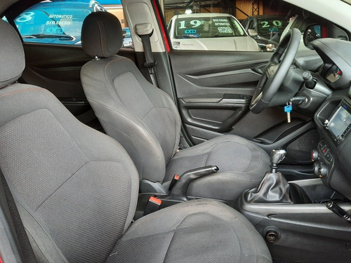 Imagem 9 de 12 de Chevrolet Onix 2015 1.4 Lt 5p