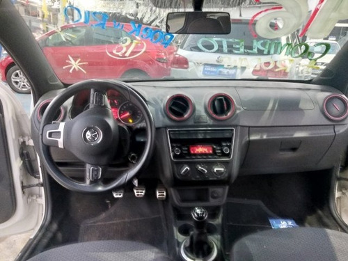 Imagem 7 de 9 de Saveiro 1.6 Mi Rock In Rio Cd 8v Flex 2p Manual