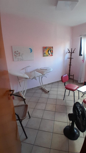 Apartamento Com 2 Quartos +dp E Garagem Fechada.