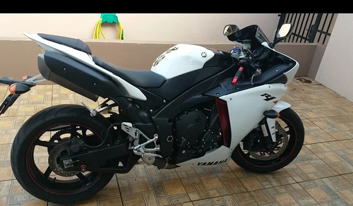 Yamaha Yzfr1