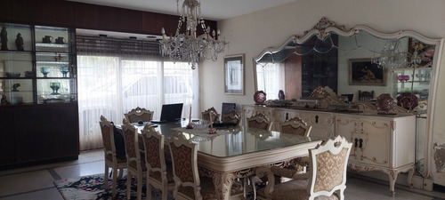 Country Club De Caracas Venta Casa En Excelente Ubicación Para Remodelar Con Muchas Virtudes