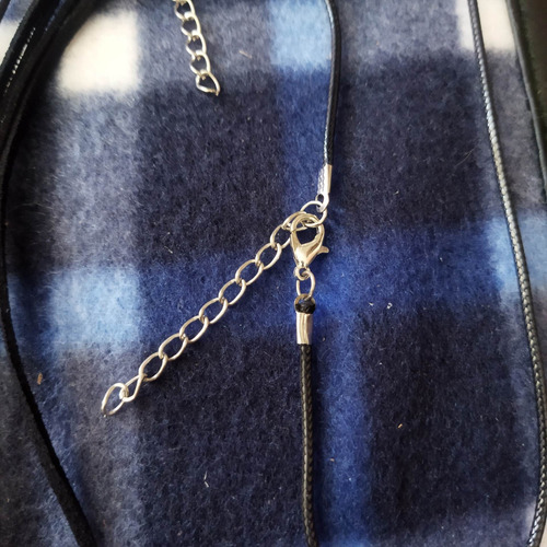 Imagen 3 de 3 de Collar Colgante Piedra Howlita Turquesa