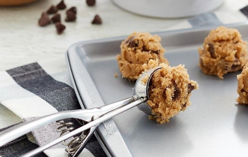 Imagen 3 de 8 de Galletitas Cuchara Para Cookies Iguales Wilton Titanweb