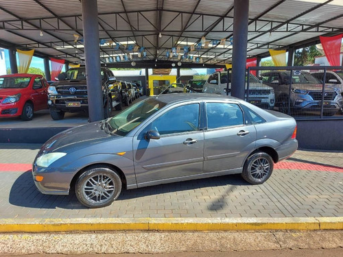 Imagem 3 de 13 de Ford Focus Ghia 2.0 Lfc