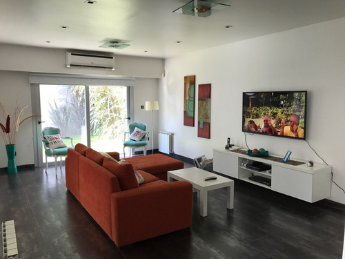 Casa Venta Lomas De Zamora Moderna Minimalista Las Lomitas