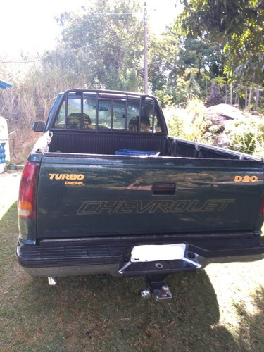 Chevrolet Silverado D20 2001