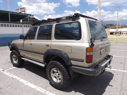 Toyota Autana .