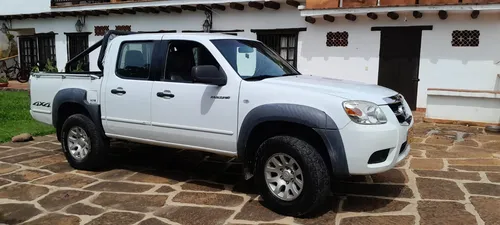 Mazda Bt-50 Turbo Diesel 2.5cc Doblecabina 4x4 Mt Aa