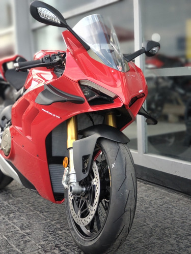 Imagen 14 de 25 de Ducati Panigale V4s - No Bmw S1000rr, No Panigale V4! Gf