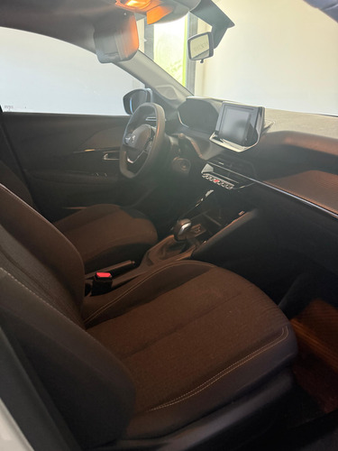 Peugeot 208 1.6 Active Tiptronic