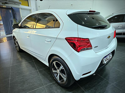 Chevrolet Onix 1.4 Mpfi Ltz 8v