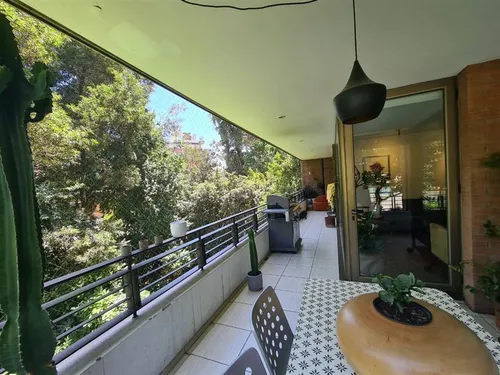 Venta Dúplex Con Jardín Vitacura: Jardín Del Este