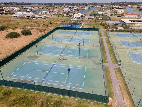 Lote A Laguna En Barrio Magallanes, Pueblos Del Plata. Hudson, Berazategui.