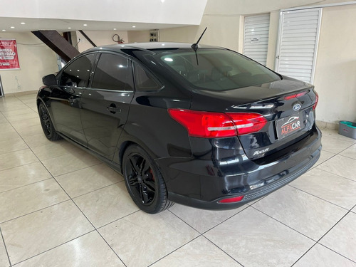 Ford Focus 2.0 SE PLUS 16V FLEX 4P POWERSHIFT