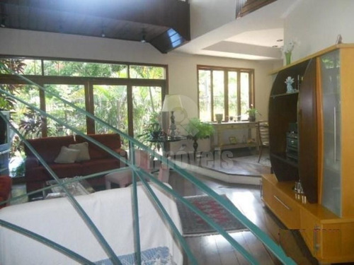 Imagem 6 de 15 de Casa Com Piscina Na Vila Madalena - Iq4791