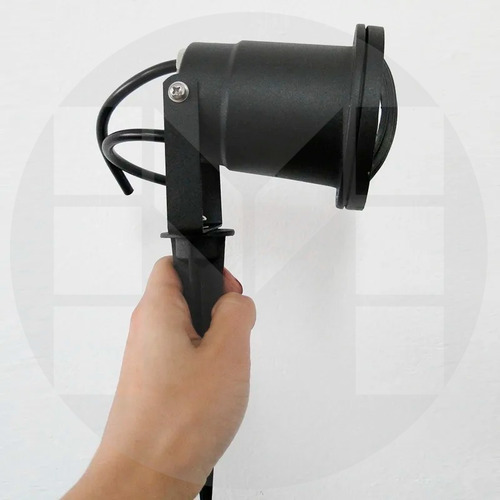 Estaca Para Jardin Con Reja Gu10 Ip65 Exterior + Dicro Led