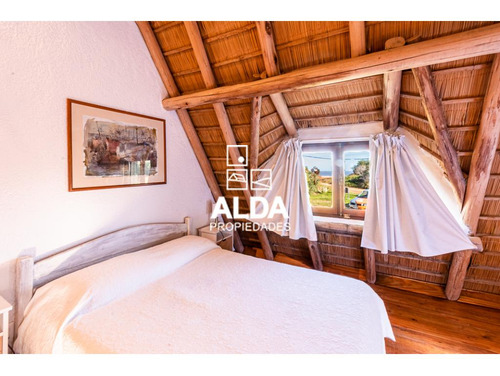 Casa Punta Colorada Piriápolis 4 Dorms Venta Ca501686