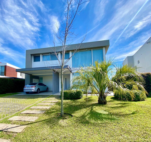 Casa En Venta Ubicado En Los Lagos, Nordelta, Tigre