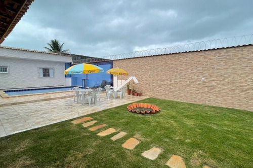 Imagem 5 de 13 de Linda Edícula A 150 Metros Do Mar Com Piscina E Rua Calçada