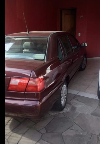 Volkswagen Santana 1.8 4p Gasolina 1999