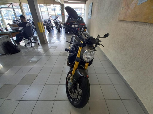 Ducati Monster 1200 S