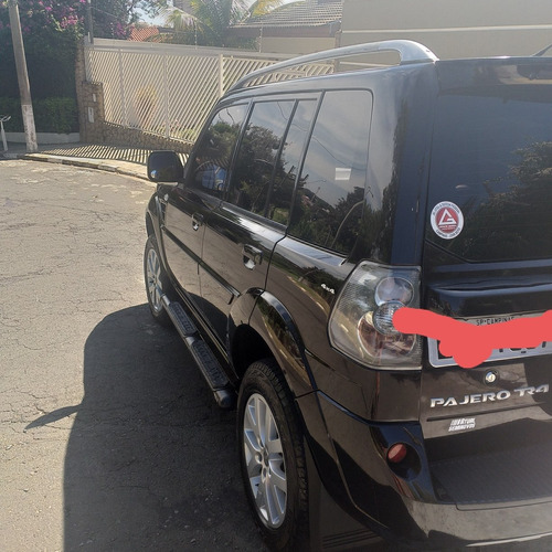 Mitsubishi Pajero Tr4 2011 2.0 Flex 5p
