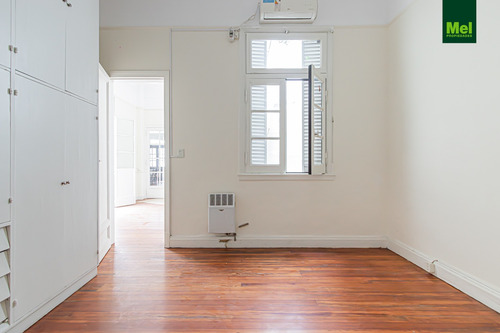 En Hermoso Pasaje Oficinas En Alquiler De 6 Ambientes