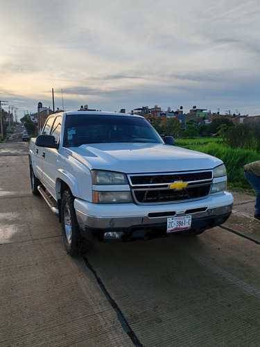 Chevrolet Silverado 5.4 2500 Cab Dob Ls On Star 4x4 At