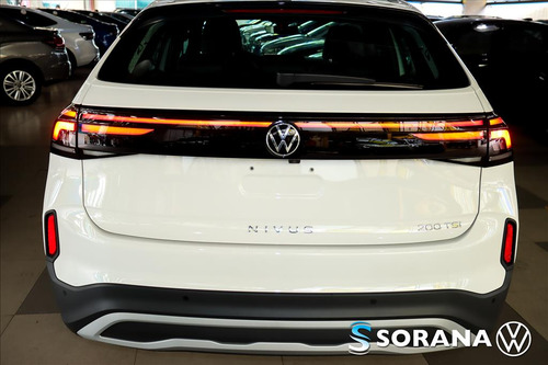 Volkswagen Nivus 1.0 200 TSI TOTAL FLEX HIGHLINE AUTOMÁTICO