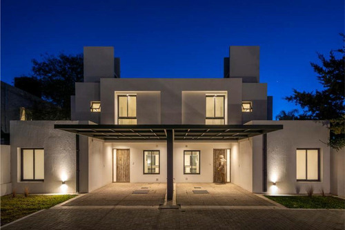 Imagen 3 de 30 de Duplex A La Venta - Villa Belgrano - 2 Y 3 Dormitorios - En Planta Baja Y Alta