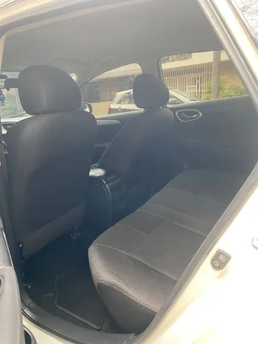 Nissan Sentra 1.8 B17 Advance
