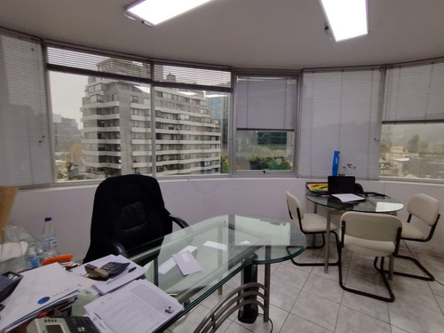 Excelentes Oficinas De 100 M2 Habilitada En Venta