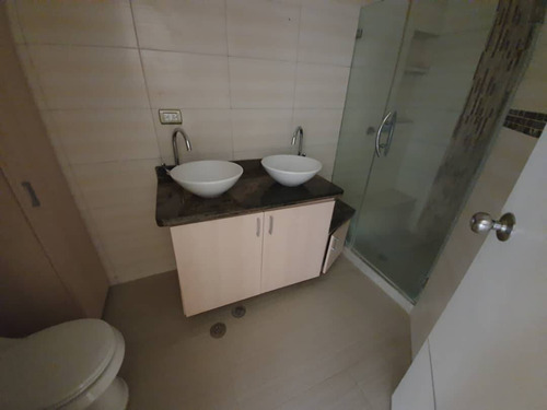 Imagen 15 de 23 de Townhouse Altos De Aricagua Código 137209 El Rincon Mañongo Vende Yackeline Tovar 04145831984