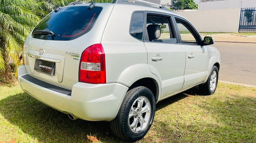 Imagem 3 de 19 de Hyundai Tucson Gls 2.0 Impecável !!! Carro Na Loja !