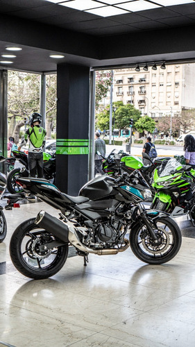 Imagen 13 de 25 de Kawasaki Z400 - Z 400 Lidermoto Colores Disponibles!