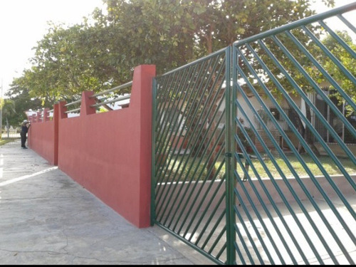 Vendo Comoda Amplia E Iluminada Casa En Higuerote Asocanales