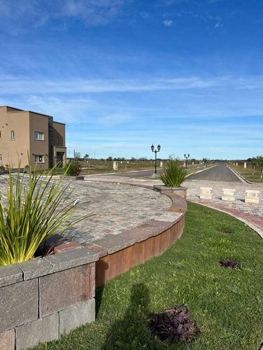Terreno Lote En Venta Condominios Cerrados Buenos Aires Zona Oeste Financiados