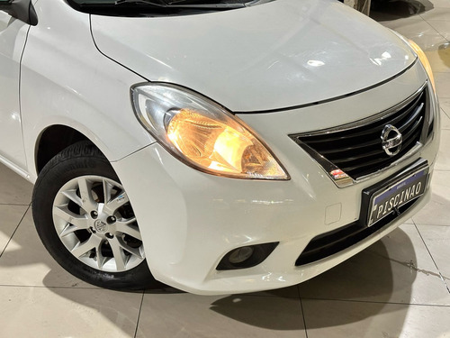 Nissan Versa 1.6 SV 16V FLEX 4P MANUAL