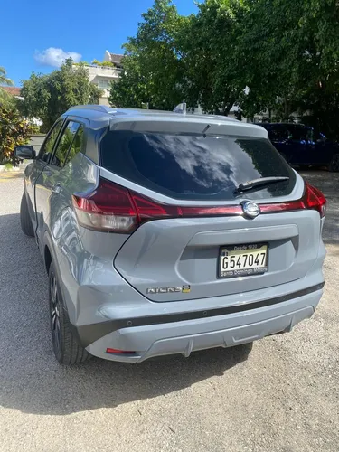 Nissan Kicks Volcano