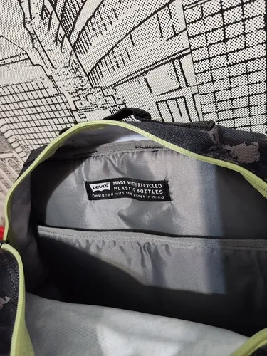 Morral levis new arrivals