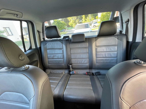 Imagen 11 de 12 de Volkswagen Amarok 2.0 Cd Tdi 180cv 4x4 Highline Pack At 2017