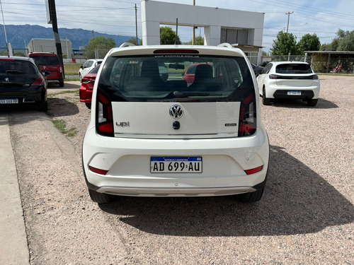 Volkswagen Up! 1.0 Cross Up!