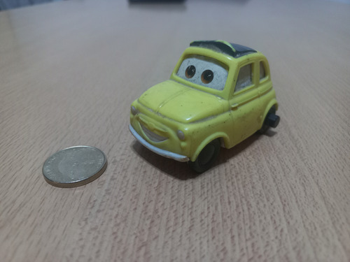 Autito Car Disney Pixar 2006 Luigui De Plástico 