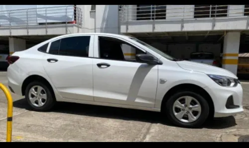 Chevrolet Onix 1.0t Automática