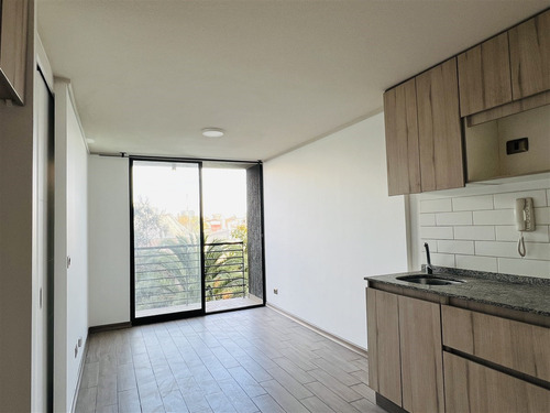 Independencia. Depto En Arriendo. Entre Gamero Y Colon. 1d1b