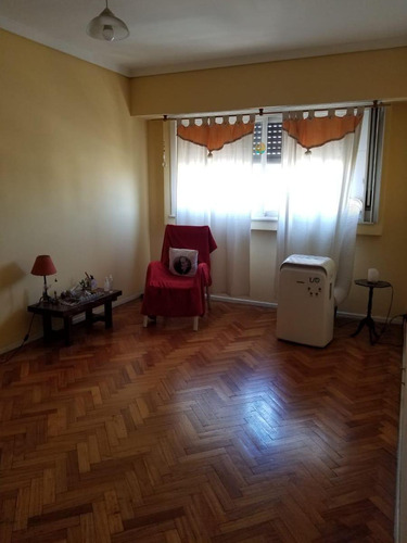 Departamento En Lanús Este