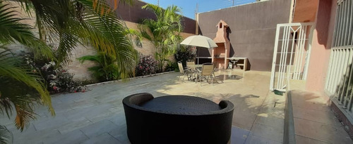 Imagen 3 de 14 de Re/max. Iris Hernandez. Vende Casa (392/450m2). Trigal Norte. Valencia. Codigo 404230