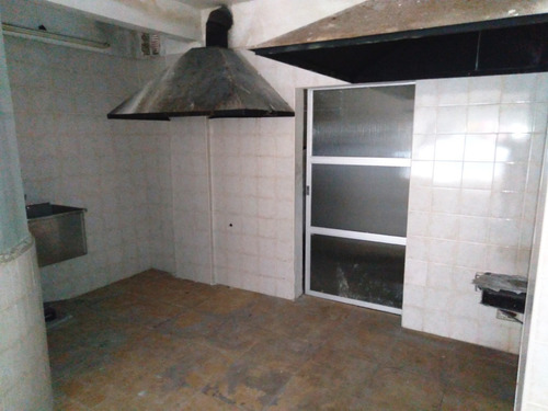 Imagen 6 de 14 de Vende Retasado!! Local Comercial P/gastronomía Plaza Colón -oportunidad-